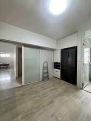 Blk 248 Pasir Ris Street 21 (Pasir Ris), HDB Executive #576485521
